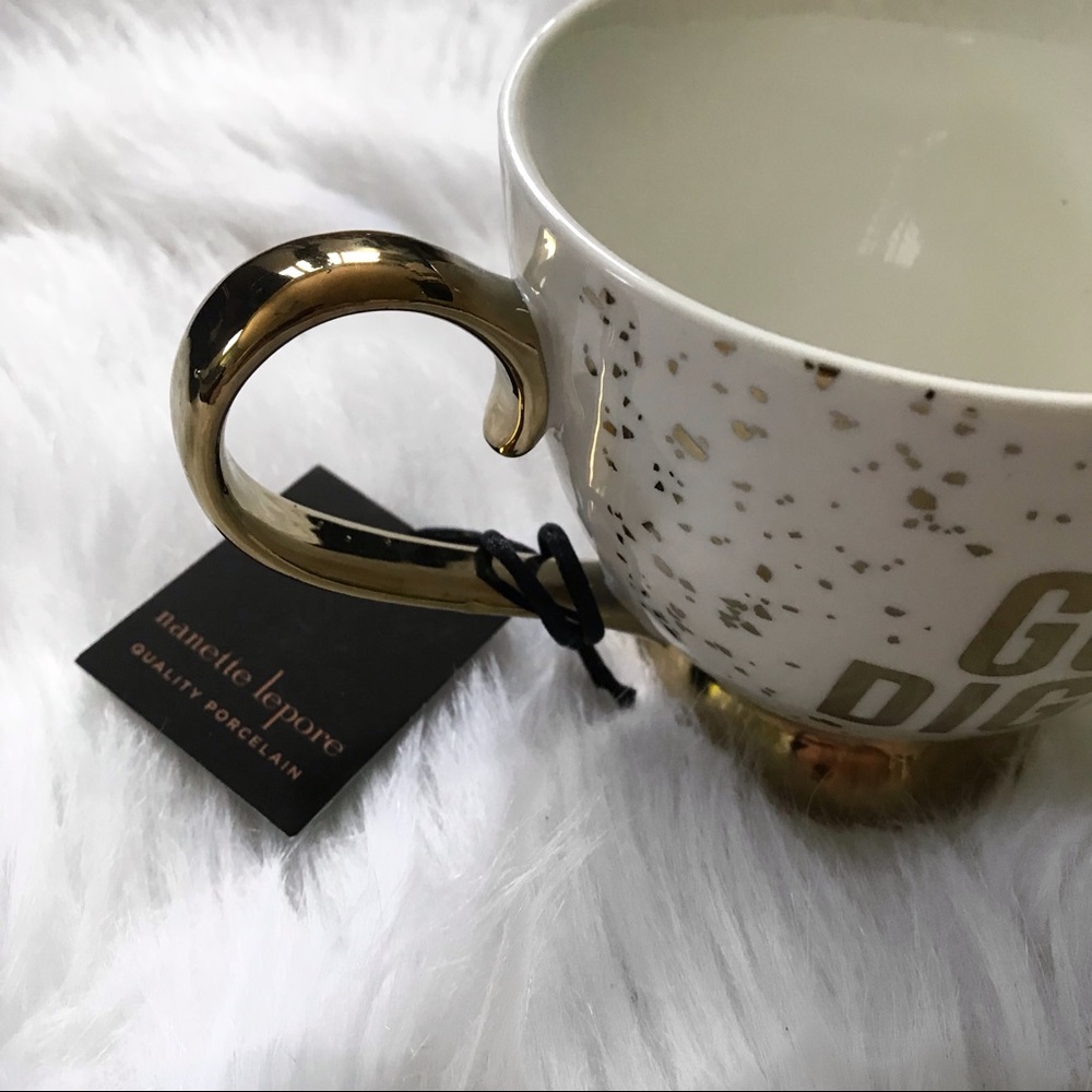 Nanette Lepore “Be a goal digger” Gold Mug - Picture 5 of 7